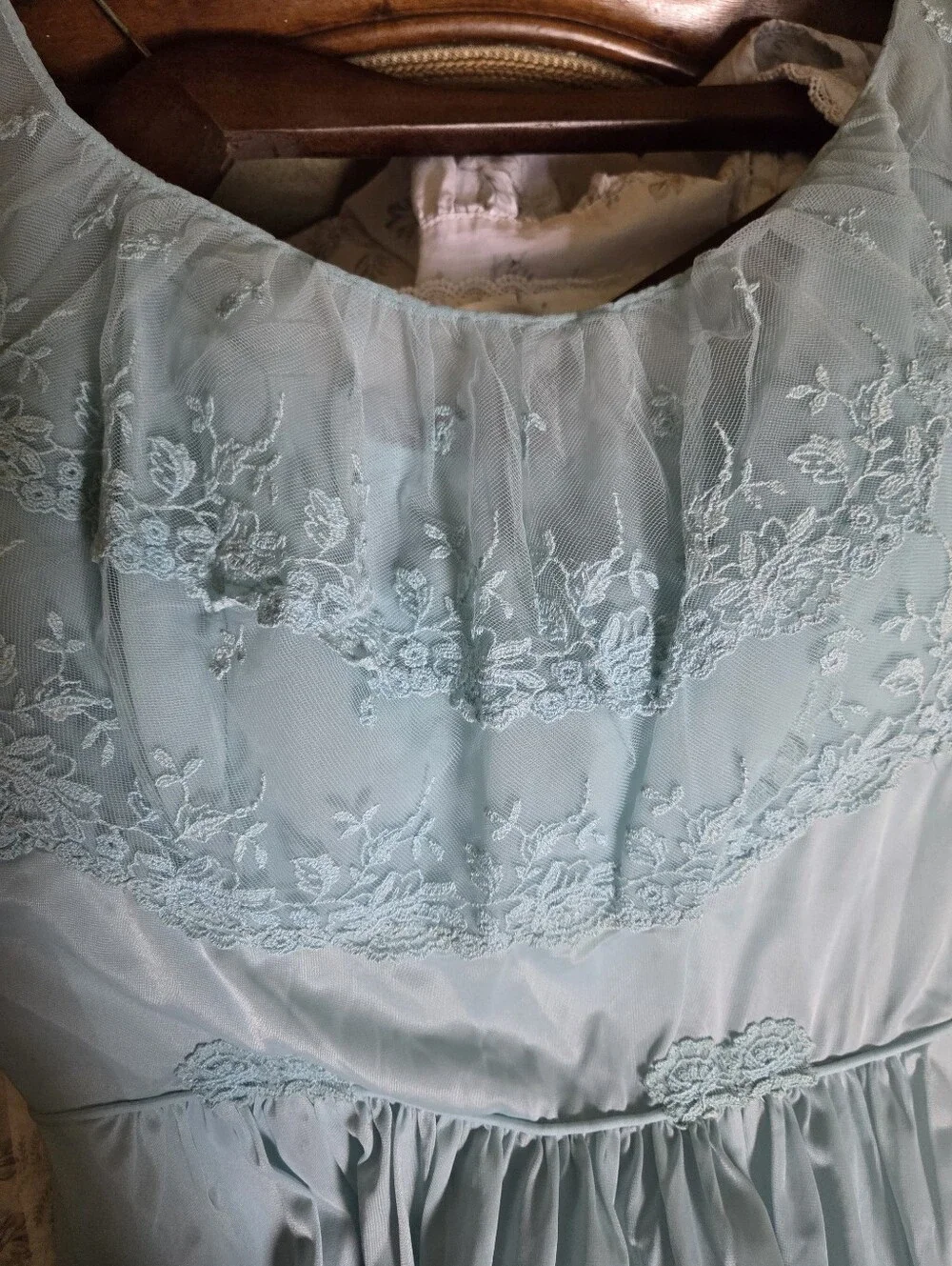 Vanity Fair issues gown